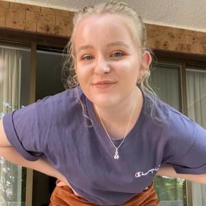 Meet your Posher, Jess